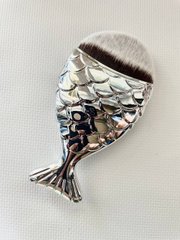 Кисть рыбка для макияжа Fish Brushes Silver Grey 11 см