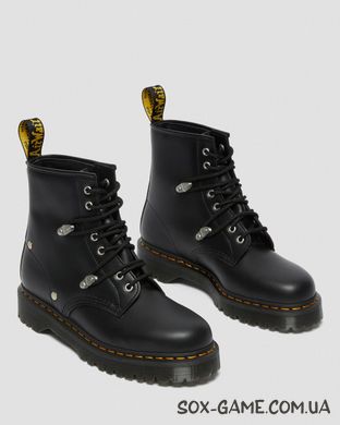 Ботинки Dr. Martens 26959001-1460 BEX STUD LEATHER LACE UP BOOTS, 36